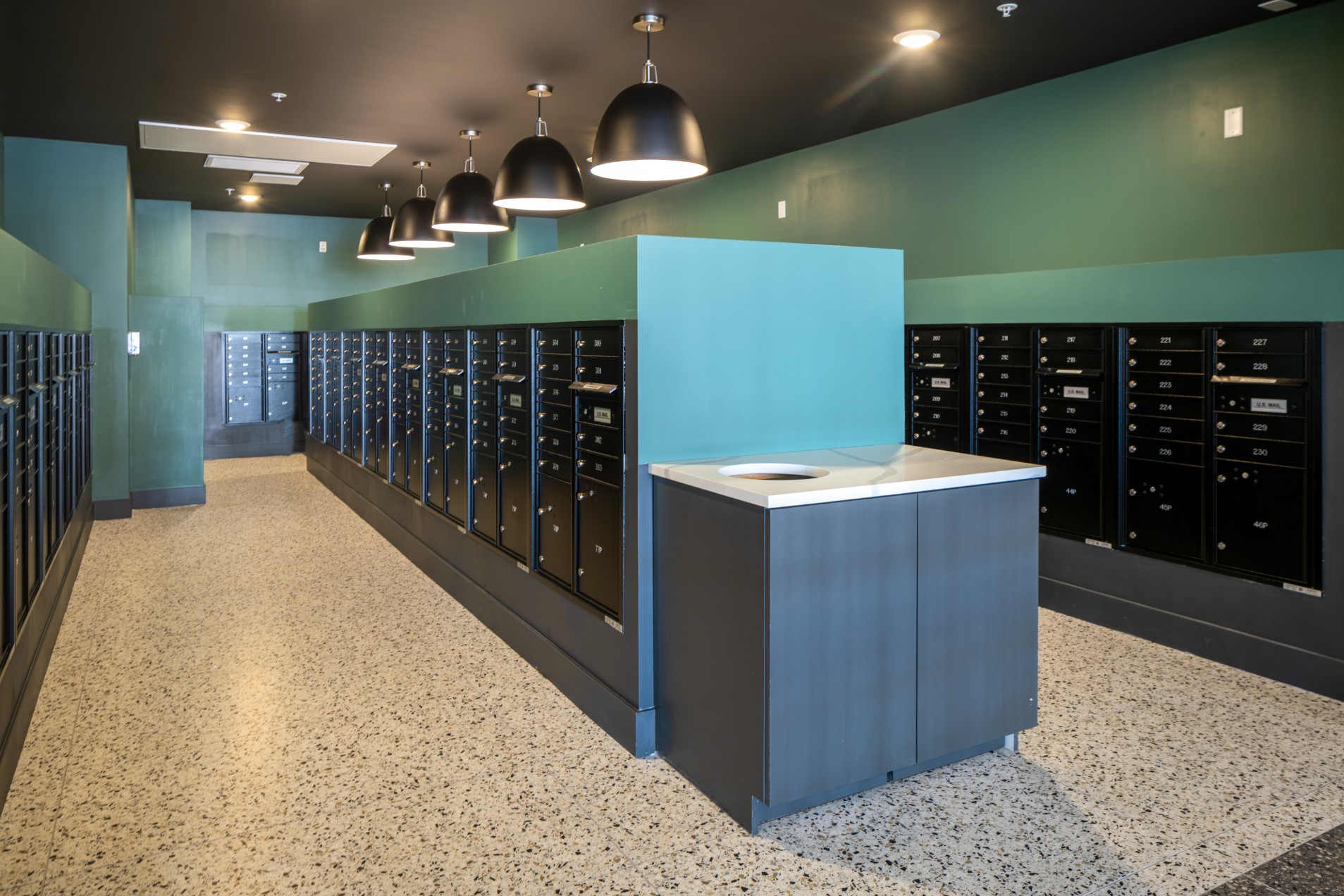 Mailroom at Legacy Metro 525