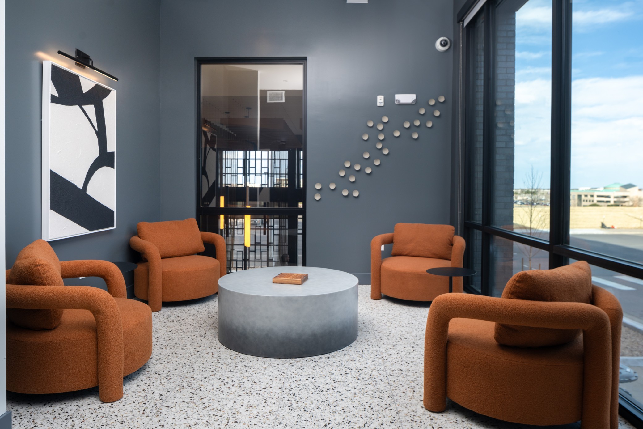 Sitting area at Legacy Metro 525