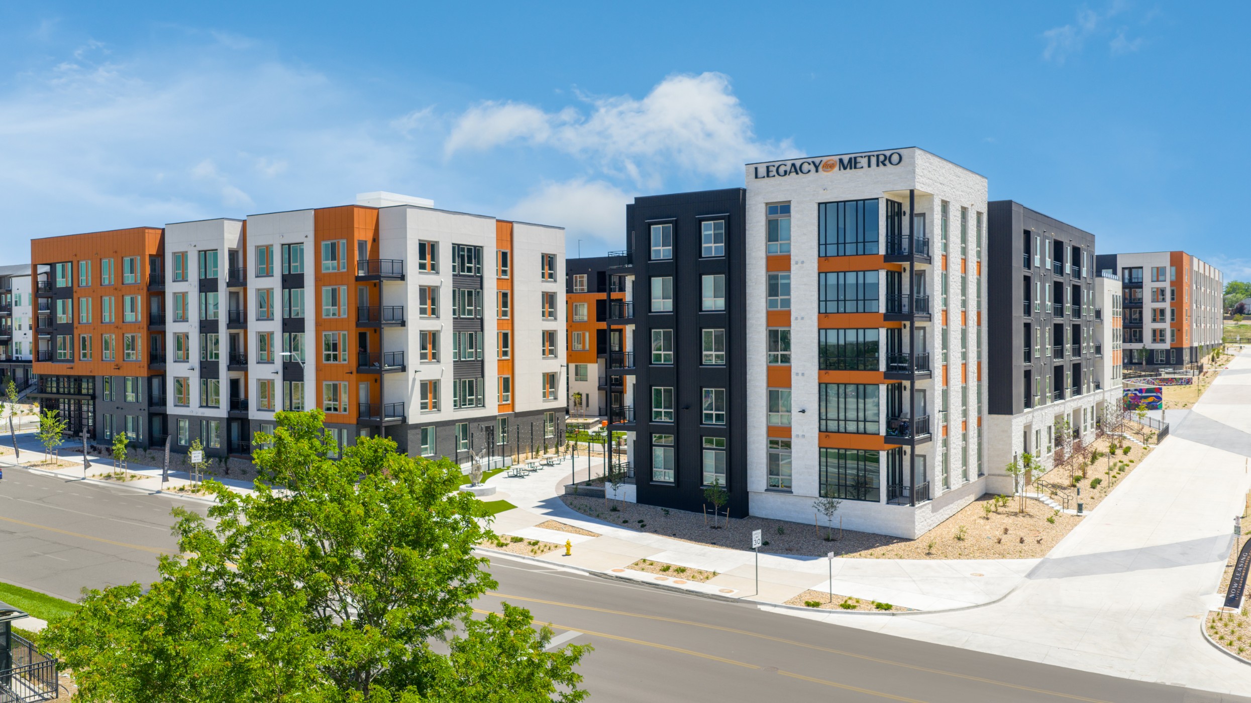 Street view of Legacy Metro 525