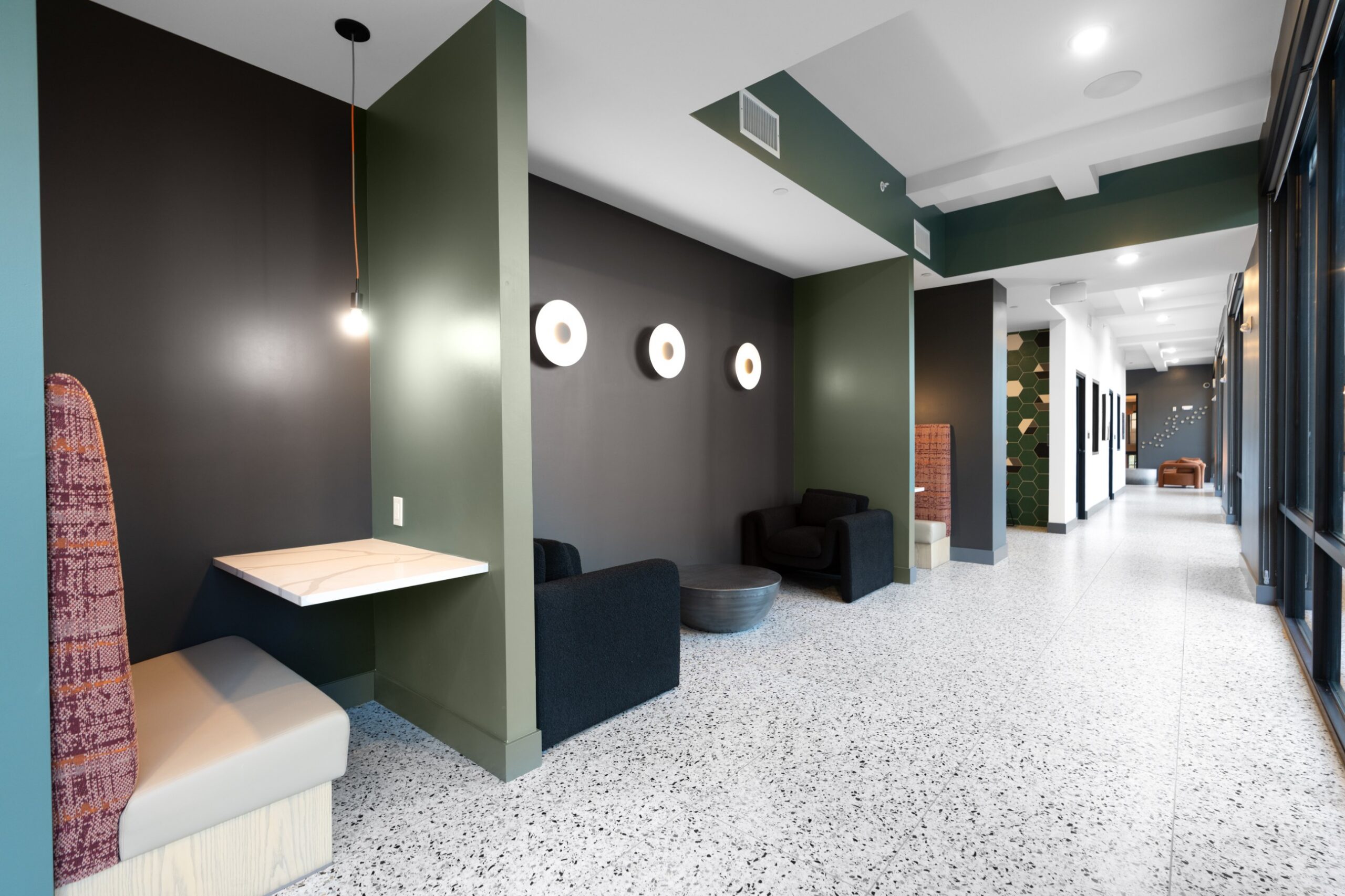 Booth seating for coworking at Legacy Metro